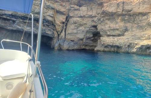 Ghajnsielem Boat Rental | Sun Reel Private Charters