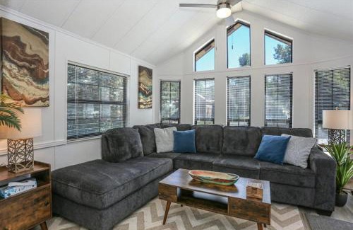 Breckenridge Ski Chalet | Sun & Snow Chalet Breckenridge, a dog lovers dream!