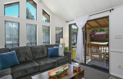 Breckenridge Ski Chalet | Sun & Snow Chalet Breckenridge, a dog lovers dream!
