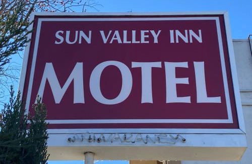 Pleasant Hill Hotel | Sun Valley Inn