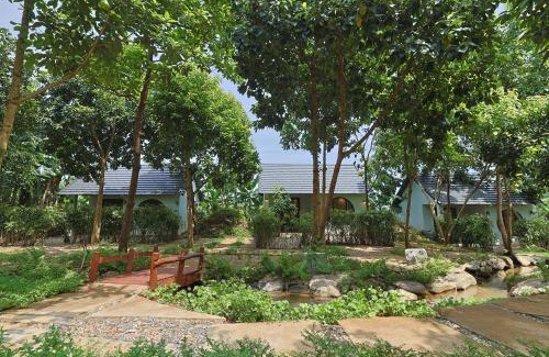 Tan Lac Cabin | Sundara Retreat