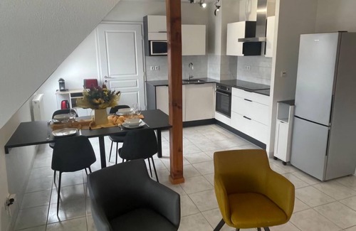 Sundhoffen Apartment | Sundhoffen Square
