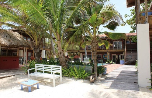 San Pedro Villa | Sundiver Beach Resort - Your Own Private Retreat - Priced for 24 guests!
