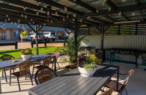 Warialda Hotel | Sunflower Motel