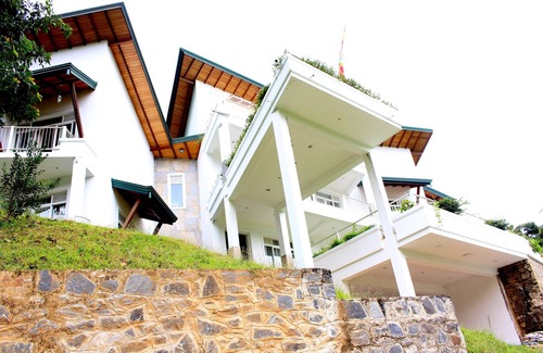 Harispattuwa Villa | Sunlit Villa