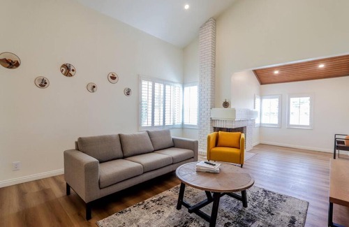 Laguna Hills Villa | Sunny 3BR, 2BA, in Orange County