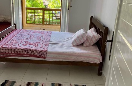 Ar-Raml 2 House | Sunny 4-Bedroom Townhouse Families Only