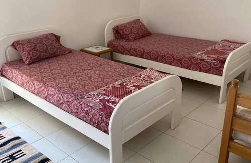 Ar-Raml 2 House | Sunny 4-Bedroom Townhouse Families Only