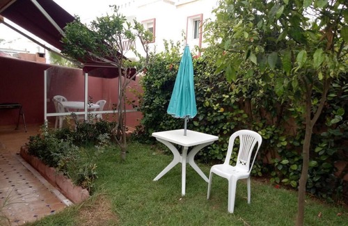 Sidi Bouzid House | Sunny duplex with garden in gated community