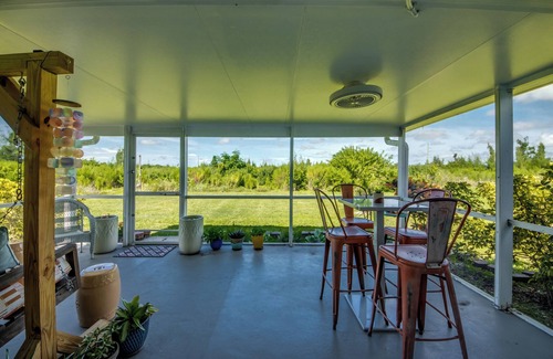 Mariner House | Sunny Escape in Cape Coral- 3BR, 2BA Home with Lanai, Workspace & Modern Comfort