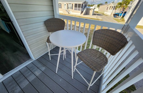 Fort Myers Beach House | Sunny Gulf Coast Getaway-Near Beach-Shared Pool!