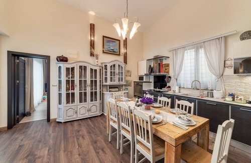 Osenovo Villa | Sunny House,amazing sea view,heated pool,jacuzzi, sauna,BBQ zone,fireplace