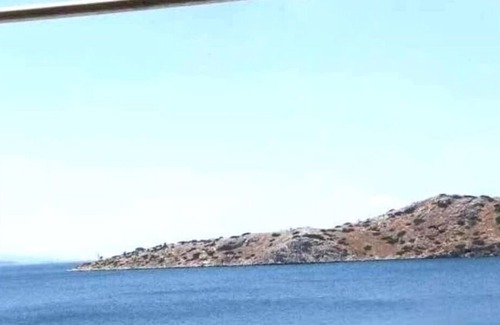 Pachi Apartment | Sunny seaview apartment In Megara