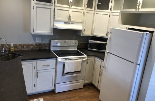 Sioux Center House | Sunrise Suite carriage house apartment