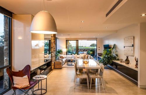 Elwood Apartment | Sunset Boulevard