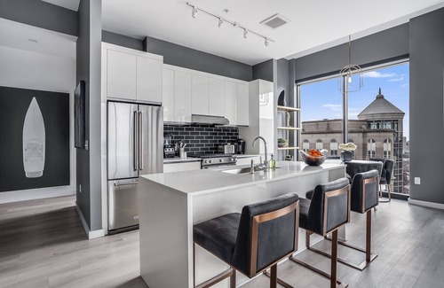 Old Fourth Ward Apartment | Sunset Boulevard by Atlanta Luxury Rentals