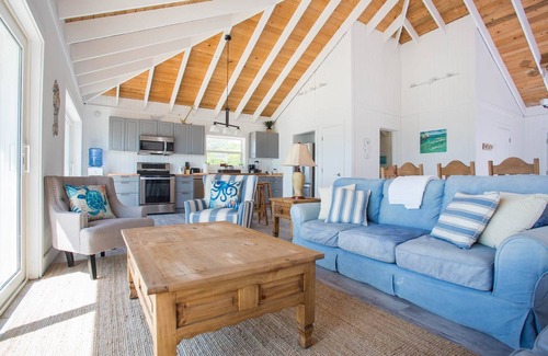 Hartswell House | Sunset Cove, Sunset Cove - Oceanfront Home with Kayaks for Lazy River!