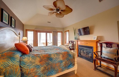 Wind Over Waves House | Sunset Serenade 63