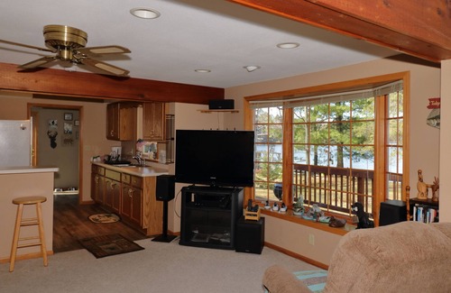 Tomahawk House | Sunset View Lake Home on Lake Mohawksin, Sand Frontage