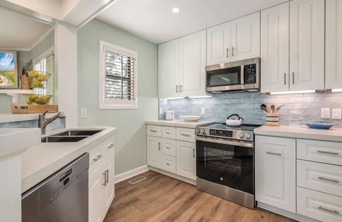 Bald Head Island Condo | Sunset view over the marsh in this 2 bedroom condo. Enjoy nature and views