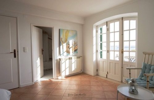 Foz do Arelho House | Sunshine Guest House Foz: Unveil the Mystical Vintage Oasis,embrace Tranquility!