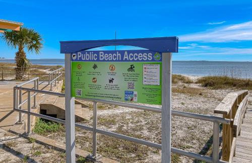 Carrabelle House | Sunshine Haven