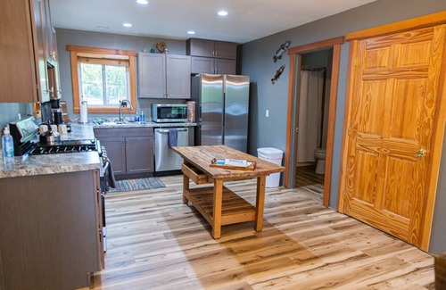Susitna North House | Sunshine Lake Family Oasis w/Private Sauna