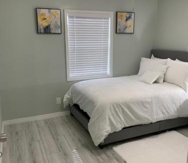 Northside Apartment | Sunshine Villa Two