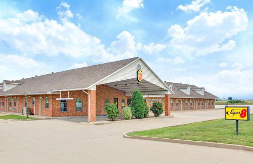 Vinita Hotel | Super 8 by Wyndham Big Cabin/Vinita Area