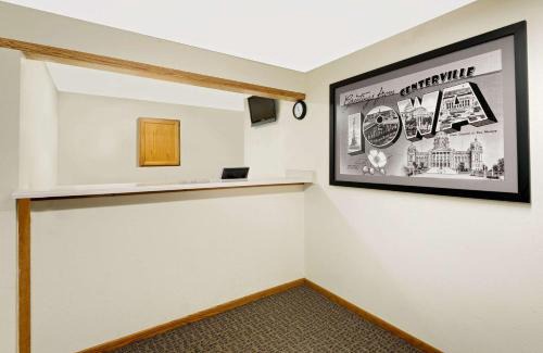 Centerville Hotel | Super 8 by Wyndham Centerville