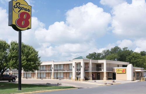 Duncan Hotel | Super 8 by Wyndham Duncan
