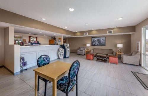 Quartzsite Hotel | Super 8 by Wyndham Quartzsite AZ
