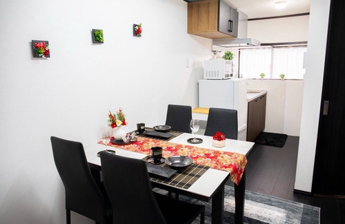 Nishinari House | Super clean2 lines available4 minutes to Tamade and Kishinosatotamade Station7 minutes to Namba - Asuka II/Osaka Ōsaka