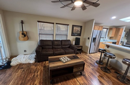 Clovis House | Super Comfortable House on Horse Ranch, Barn and Picnic area with city views
