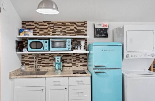 Calistoga Apartment | Super Cute Calistoga Studio - The 'Atlas Peak'