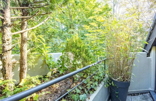 Aachen Condo | Super penthouse WE16 + private roof terrace, top location Aachen