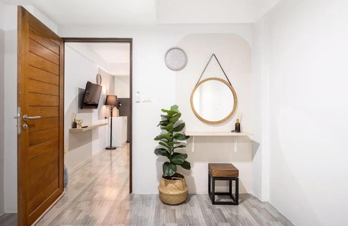 Khanna Yao House | Super Top apt in Bangkok