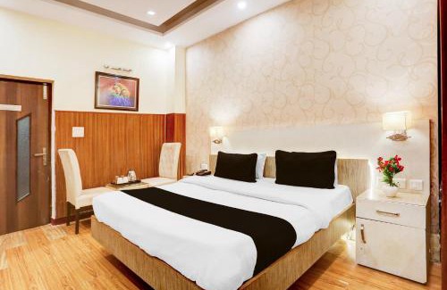 Thanesar Hotel | Super Townhouse Brahma Sarovar Formerly Krishna mahal