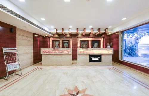 Nanganallur Hotel | Super Townhouse Oak Alandur Near Chennai Airport Formerly Vijay Park