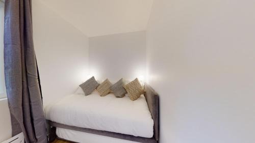 Flandres Apartment | Superb and Cosy 2BR Apt In The Heart Of Paris ! 3P