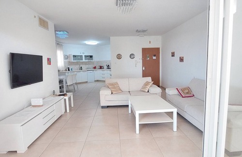 Ashdod Apartment | superb apartment near the sea