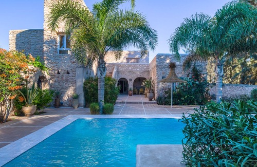 Ghazoua Villa | Superb Berber Villa with Swimming Pool