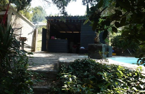 Morieres-les-Avignon House | Superb single house on a hill facing the Palais des Papes