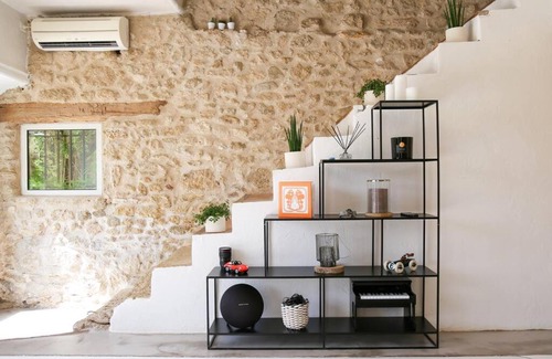 Cheval-Blanc Villa | Superbe Mas contemporain au pied du Luberon