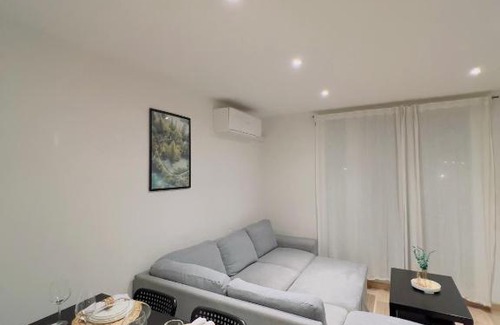 Baille Apartment | Superbe T3 séjour Marseille Clim 2 balcons Timone