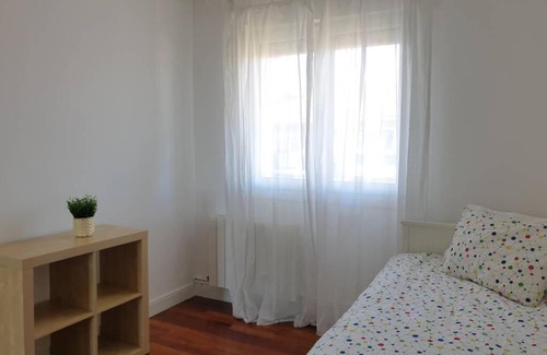 Urduliz Apartment | SUPERBRIGHT APARTMENT close to BEACHES & METRO