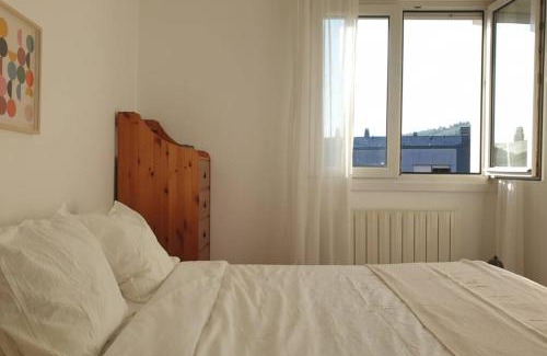 Urduliz Apartment | SUPERBRIGHT APARTMENT close to BEACHES & METRO