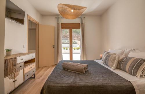Korfalonas Apartment | Superior Argilos Cottage Private Pool - 300m From the beach
