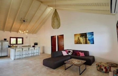 Sint Michiel Villa | Superior Blue Bay Beach Villa