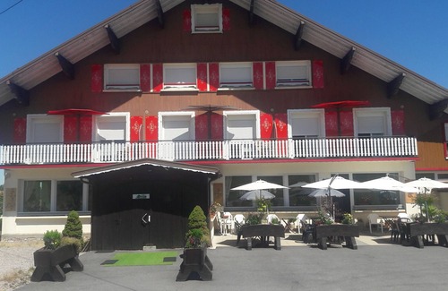 Girmont-Val-d'Ajol Apartment | superior double room